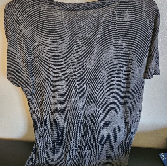 Nike Short Sleeve - Picture 4 of 4